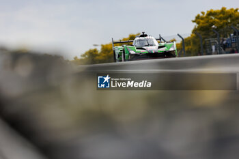 2024-06-15 - 63 BORTOLOTTI Mirko (ita), MORTARA Edoardo (ita), KVYAT Daniil, Lamborghini Iron Lynx, Lamborghini SC63 #63, Hypercar, FIA WEC, action during the 2024 24 Hours of Le Mans, 4th round of the 2024 FIA World Endurance Championship, on the Circuit des 24 Heures du Mans, from June 15 to 16, 2024 in Le Mans, France - 24 HEURES DU MANS 2024 - RACE - ENDURANCE - MOTORS