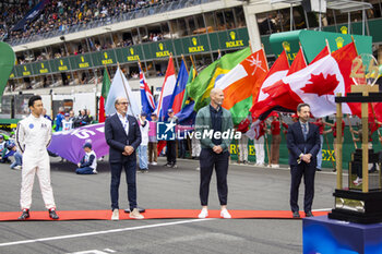 2024-06-15 - MILLE Richard (fra), Président ot the FIA Endurance Commission, ZIDANE Zinedine (fra), Start of the 24 Hours of Le Mans 2024, FILLON Pierre (fra), President of ACO, portrait during the starting grid of the 2024 24 Hours of Le Mans, 4th round of the 2024 FIA World Endurance Championship, on the Circuit des 24 Heures du Mans, on June 15, 2024 in Le Mans, France - 24 HEURES DU MANS 2024 - STARTING GRID - ENDURANCE - MOTORS