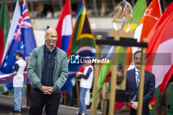 2024-06-15 - ZIDANE Zinedine (fra), Start of the 24 Hours of Le Mans 2024, portrait during the starting grid of the 2024 24 Hours of Le Mans, 4th round of the 2024 FIA World Endurance Championship, on the Circuit des 24 Heures du Mans, on June 15, 2024 in Le Mans, France - 24 HEURES DU MANS 2024 - STARTING GRID - ENDURANCE - MOTORS