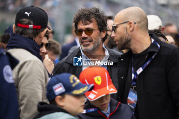 2024-06-15 - during the starting grid of the 2024 24 Hours of Le Mans, 4th round of the 2024 FIA World Endurance Championship, on the Circuit des 24 Heures du Mans, on June 15, 2024 in Le Mans, France - 24 HEURES DU MANS 2024 - STARTING GRID - ENDURANCE - MOTORS