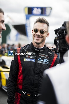 2024-06-15 - LOTTERER André (ger), Porsche Penske Motorsport, Porsche 963 #06, Hypercar, FIA WEC, portrait during the starting grid of the 2024 24 Hours of Le Mans, 4th round of the 2024 FIA World Endurance Championship, on the Circuit des 24 Heures du Mans, on June 15, 2024 in Le Mans, France - 24 HEURES DU MANS 2024 - STARTING GRID - ENDURANCE - MOTORS