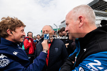 2024-06-15 - VASSEUR Frédéric (fra), Team Principal of Ferrari F1, portrait SINAULT Philippe (fra), Team Principal of Alpine Endurance Team, portrait during the starting grid of the 2024 24 Hours of Le Mans, 4th round of the 2024 FIA World Endurance Championship, on the Circuit des 24 Heures du Mans, on June 15, 2024 in Le Mans, France - 24 HEURES DU MANS 2024 - STARTING GRID - ENDURANCE - MOTORS