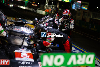 2024-06-16 - BUEMI Sébastien (swi), Toyota Gazoo Racing, Toyota GR010 - Hybrid #08, Hypercar, FIA WEC, portrait during the 2024 24 Hours of Le Mans, 4th round of the 2024 FIA World Endurance Championship, on the Circuit des 24 Heures du Mans, from June 15 to 16, 2024 in Le Mans, France - 24 HEURES DU MANS 2024 - RACE - ENDURANCE - MOTORS