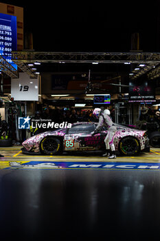 2024-06-16 - BOVY Sarah (bel), Iron Dames, Lamborghini Huracan GT3 Evo2 #85, LM GT3, FIA WEC, portrait during the 2024 24 Hours of Le Mans, 4th round of the 2024 FIA World Endurance Championship, on the Circuit des 24 Heures du Mans, from June 15 to 16, 2024 in Le Mans, France - 24 HEURES DU MANS 2024 - RACE - ENDURANCE - MOTORS