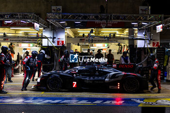 2024-06-16 - 07 LOPEZ José María (arg), KOBAYASHI Kamui (jpn), DE VRIES Nyck (nld), Toyota Gazoo Racing, Toyota GR010 - Hybrid #07, Hypercar, FIA WEC, action during the 2024 24 Hours of Le Mans, 4th round of the 2024 FIA World Endurance Championship, on the Circuit des 24 Heures du Mans, from June 15 to 16, 2024 in Le Mans, France - 24 HEURES DU MANS 2024 - RACE - ENDURANCE - MOTORS