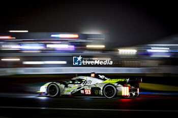 2024-06-16 - 93 VERGNE Jean-Eric (fra), JENSEN Mikkel (dnk), MULLER Nico (swi), Peugeot TotalEnergies, Peugeot 9x8 #93, Hypercar, FIA WEC, action during the 2024 24 Hours of Le Mans, 4th round of the 2024 FIA World Endurance Championship, on the Circuit des 24 Heures du Mans, from June 15 to 16, 2024 in Le Mans, France - 24 HEURES DU MANS 2024 - RACE - ENDURANCE - MOTORS