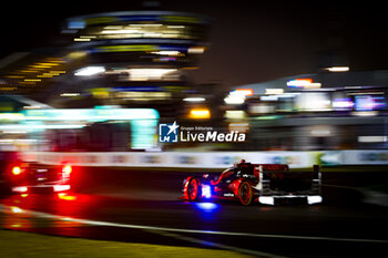 2024-06-16 - 37 FLUXA Lorenzo (spa), JAKOBSEN Malthe (dnk), MIYATA Ritomo (jpn), Cool Racing, Oreca 07 - Gibson #37, LMP2, action during the 2024 24 Hours of Le Mans, 4th round of the 2024 FIA World Endurance Championship, on the Circuit des 24 Heures du Mans, from June 15 to 16, 2024 in Le Mans, France - 24 HEURES DU MANS 2024 - RACE - ENDURANCE - MOTORS