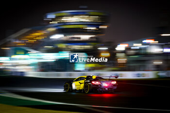 2024-06-16 - 82 JUNCADELLA Daniel (spa), BAUD Sébastien (fra), KOIZUMI Hiroshi (jpn), TF Sport, Corvette Z06 GT3.R #82, LM GT3, FIA WEC, action during the 2024 24 Hours of Le Mans, 4th round of the 2024 FIA World Endurance Championship, on the Circuit des 24 Heures du Mans, from June 15 to 16, 2024 in Le Mans, France - 24 HEURES DU MANS 2024 - RACE - ENDURANCE - MOTORS