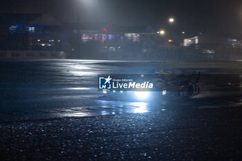 2024-06-16 - 50 FUOCO Antonio (ita), MOLINA Miguel (spa), NIELSEN Nicklas (dnk), Ferrari AF Corse, Ferrari 499P #50, Hypercar, FIA WEC, action during the 2024 24 Hours of Le Mans, 4th round of the 2024 FIA World Endurance Championship, on the Circuit des 24 Heures du Mans, from June 15 to 16, 2024 in Le Mans, France - 24 HEURES DU MANS 2024 - RACE - ENDURANCE - MOTORS