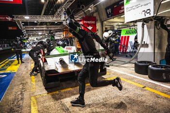 2024-06-16 - 99 TINCKNELL Harry (gbr), JANI Neel (swi), ANDLAUER Julien (fra), Proton Competition, Porsche 963 #99, Hypercar, FIA WEC, action during the 2024 24 Hours of Le Mans, 4th round of the 2024 FIA World Endurance Championship, on the Circuit des 24 Heures du Mans, from June 15 to 16, 2024 in Le Mans, France - 24 HEURES DU MANS 2024 - RACE - ENDURANCE - MOTORS