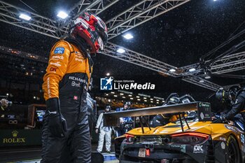 2024-06-16 - SAUCY Grégoire (swi), United Autosports, McLaren 720S GT3 Evo #59, LM GT3, FIA WEC, portrait during the 2024 24 Hours of Le Mans, 4th round of the 2024 FIA World Endurance Championship, on the Circuit des 24 Heures du Mans, from June 15 to 16, 2024 in Le Mans, France - 24 HEURES DU MANS 2024 - RACE - ENDURANCE - MOTORS