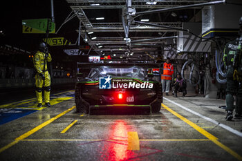 2024-06-16 - 777 SORENSEN Marco (dnk), BASTARD Erwan (fra), HOSHINO Satoshi (jpn), D'Station Racing, Aston Martin Vantage GT3 #777, LM GT3, FIA WEC, action during the 2024 24 Hours of Le Mans, 4th round of the 2024 FIA World Endurance Championship, on the Circuit des 24 Heures du Mans, from June 15 to 16, 2024 in Le Mans, France - 24 HEURES DU MANS 2024 - RACE - ENDURANCE - MOTORS