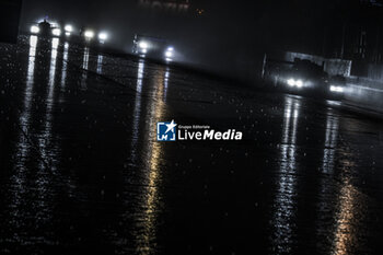 2024-06-16 - Rain, action during the 2024 24 Hours of Le Mans, 4th round of the 2024 FIA World Endurance Championship, on the Circuit des 24 Heures du Mans, from June 15 to 16, 2024 in Le Mans, France - 24 HEURES DU MANS 2024 - RACE - ENDURANCE - MOTORS