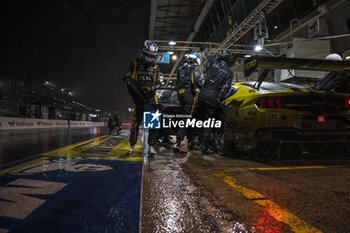 2024-06-16 - 44 HARTSHORNE John (gbr), TUCK Ben (ger), MIES Christopher (ger), Proton Competition, Ford Mustang LMGT3, LMGT3, action during the 2024 24 Hours of Le Mans, 4th round of the 2024 FIA World Endurance Championship, on the Circuit des 24 Heures du Mans, from June 15 to 16, 2024 in Le Mans, France - 24 HEURES DU MANS 2024 - RACE - ENDURANCE - MOTORS