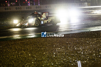 2024-06-16 - 10 CULLEN Ryan (gbr), PILET Patrick (fra), RICHELMI Stéphane (mco), Vector Sport, Oreca 07 - Gibson #10, LMP2, action during the 2024 24 Hours of Le Mans, 4th round of the 2024 FIA World Endurance Championship, on the Circuit des 24 Heures du Mans, from June 15 to 16, 2024 in Le Mans, France - 24 HEURES DU MANS 2024 - RACE - ENDURANCE - MOTORS