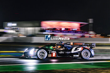 2024-06-16 - 07 LOPEZ José María (arg), KOBAYASHI Kamui (jpn), DE VRIES Nyck (nld), Toyota Gazoo Racing, Toyota GR010 - Hybrid #07, Hypercar, FIA WEC, action during the 2024 24 Hours of Le Mans, 4th round of the 2024 FIA World Endurance Championship, on the Circuit des 24 Heures du Mans, from June 15 to 16, 2024 in Le Mans, France - 24 HEURES DU MANS 2024 - RACE - ENDURANCE - MOTORS