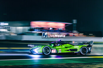 2024-06-16 - 63 BORTOLOTTI Mirko (ita), MORTARA Edoardo (ita), KVYAT Daniil, Lamborghini Iron Lynx, Lamborghini SC63 #63, Hypercar, FIA WEC, action during the 2024 24 Hours of Le Mans, 4th round of the 2024 FIA World Endurance Championship, on the Circuit des 24 Heures du Mans, from June 15 to 16, 2024 in Le Mans, France - 24 HEURES DU MANS 2024 - RACE - ENDURANCE - MOTORS