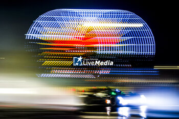 2024-06-16 - 02 BAMBER Earl (nzl), LYNN Alex (gbr), PALOU Alex (spa), Cadillac Racing, Cadillac V-Series.R #02, Hypercar, FIA WEC, action during the 2024 24 Hours of Le Mans, 4th round of the 2024 FIA World Endurance Championship, on the Circuit des 24 Heures du Mans, from June 15 to 16, 2024 in Le Mans, France - 24 HEURES DU MANS 2024 - RACE - ENDURANCE - MOTORS