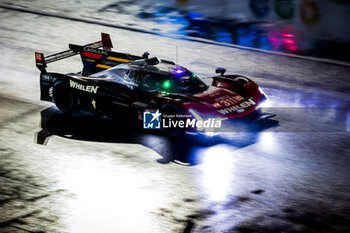 2024-06-16 - 311 DERANI Luis Felipe (bra), AITKEN Jack (gbr), DRUGOVICH Felipe (bra), Whelen Cadillac Racing, Cadillac V-Series.R #311, Hypercar, action during the 2024 24 Hours of Le Mans, 4th round of the 2024 FIA World Endurance Championship, on the Circuit des 24 Heures du Mans, from June 15 to 16, 2024 in Le Mans, France - 24 HEURES DU MANS 2024 - RACE - ENDURANCE - MOTORS