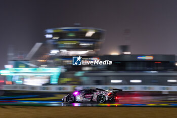 2024-06-16 - 85 BOVY Sarah (bel), FREY Rahel (swi), GATTING Michelle (dnk), Iron Dames, Lamborghini Huracan GT3 Evo2 #85, LM GT3, FIA WEC, action during the 2024 24 Hours of Le Mans, 4th round of the 2024 FIA World Endurance Championship, on the Circuit des 24 Heures du Mans, from June 15 to 16, 2024 in Le Mans, France - 24 HEURES DU MANS 2024 - RACE - ENDURANCE - MOTORS