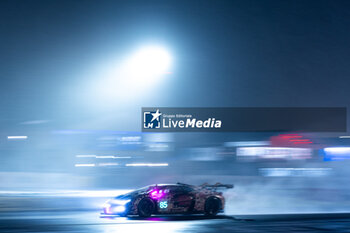 2024-06-16 - 85 BOVY Sarah (bel), FREY Rahel (swi), GATTING Michelle (dnk), Iron Dames, Lamborghini Huracan GT3 Evo2 #85, LM GT3, FIA WEC, action during the 2024 24 Hours of Le Mans, 4th round of the 2024 FIA World Endurance Championship, on the Circuit des 24 Heures du Mans, from June 15 to 16, 2024 in Le Mans, France - 24 HEURES DU MANS 2024 - RACE - ENDURANCE - MOTORS