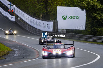 2024-06-16 - 51 PIER GUIDI Alessandro (ita), CALADO James (gbr), GIOVINAZZI Antonio (ita), Ferrari AF Corse, Ferrari 499P #51, Hypercar, FIA WEC, action during the 2024 24 Hours of Le Mans, 4th round of the 2024 FIA World Endurance Championship, on the Circuit des 24 Heures du Mans, from June 15 to 16, 2024 in Le Mans, France - 24 HEURES DU MANS 2024 - RACE - ENDURANCE - MOTORS