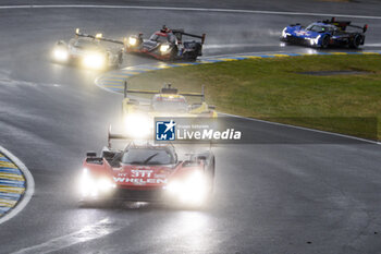 2024-06-16 - 311 DERANI Luis Felipe (bra), AITKEN Jack (gbr), DRUGOVICH Felipe (bra), Whelen Cadillac Racing, Cadillac V-Series.R #311, Hypercar, action during the 2024 24 Hours of Le Mans, 4th round of the 2024 FIA World Endurance Championship, on the Circuit des 24 Heures du Mans, from June 15 to 16, 2024 in Le Mans, France - 24 HEURES DU MANS 2024 - RACE - ENDURANCE - MOTORS