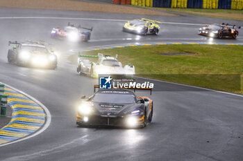 2024-06-16 - 95 SATO Marino (jpn), PINO Nico (chl), HAMAGHUCHI Hiroshi (jpn), United Autosports, McLaren 720S GT3 Evo #95, LM GT3, FIA WEC, action during the 2024 24 Hours of Le Mans, 4th round of the 2024 FIA World Endurance Championship, on the Circuit des 24 Heures du Mans, from June 15 to 16, 2024 in Le Mans, France - 24 HEURES DU MANS 2024 - RACE - ENDURANCE - MOTORS