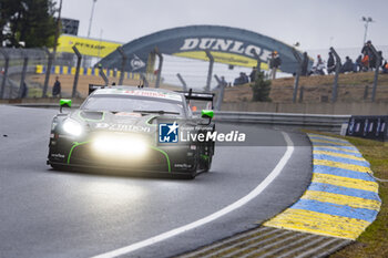 2024-06-16 - 777 SORENSEN Marco (dnk), BASTARD Erwan (fra), HOSHINO Satoshi (jpn), D'Station Racing, Aston Martin Vantage GT3 #777, LM GT3, FIA WEC, action during the 2024 24 Hours of Le Mans, 4th round of the 2024 FIA World Endurance Championship, on the Circuit des 24 Heures du Mans, from June 15 to 16, 2024 in Le Mans, France - 24 HEURES DU MANS 2024 - RACE - ENDURANCE - MOTORS