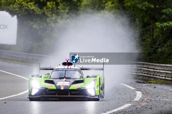 2024-06-16 - 63 BORTOLOTTI Mirko (ita), MORTARA Edoardo (ita), KVYAT Daniil, Lamborghini Iron Lynx, Lamborghini SC63 #63, Hypercar, FIA WEC, action during the 2024 24 Hours of Le Mans, 4th round of the 2024 FIA World Endurance Championship, on the Circuit des 24 Heures du Mans, from June 15 to 16, 2024 in Le Mans, France - 24 HEURES DU MANS 2024 - RACE - ENDURANCE - MOTORS