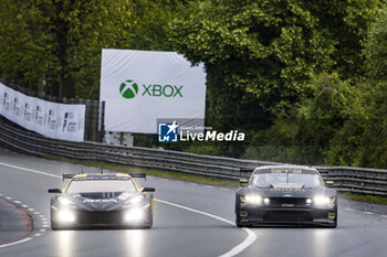 2024-06-16 - 82 JUNCADELLA Daniel (spa), BAUD Sébastien (fra), KOIZUMI Hiroshi (jpn), TF Sport, Corvette Z06 GT3.R #82, LM GT3, FIA WEC, 88 OLSEN Dennis (dnk), PEDERSEN Mikkel (dnk), RODA Giorgio (ita), Proton Competition, Ford Mustang GT3 #88, LM GT3, FIA WEC, action during the 2024 24 Hours of Le Mans, 4th round of the 2024 FIA World Endurance Championship, on the Circuit des 24 Heures du Mans, from June 15 to 16, 2024 in Le Mans, France - 24 HEURES DU MANS 2024 - RACE - ENDURANCE - MOTORS