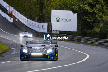 2024-06-16 - 27 JAMES Ian (usa), MANCINELLI Daniel (ita), RIBERAS Alex (spa), Heart of Racing Team, Aston Martin Vantage GT3 #27, LM GT3, FIA WEC, action during the 2024 24 Hours of Le Mans, 4th round of the 2024 FIA World Endurance Championship, on the Circuit des 24 Heures du Mans, from June 15 to 16, 2024 in Le Mans, France - 24 HEURES DU MANS 2024 - RACE - ENDURANCE - MOTORS