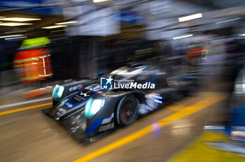 2024-06-16 - 37 FLUXA Lorenzo (spa), JAKOBSEN Malthe (dnk), MIYATA Ritomo (jpn), Cool Racing, Oreca 07 - Gibson #37, LMP2, action during the 2024 24 Hours of Le Mans, 4th round of the 2024 FIA World Endurance Championship, on the Circuit des 24 Heures du Mans, from June 15 to 16, 2024 in Le Mans, France - 24 HEURES DU MANS 2024 - RACE - ENDURANCE - MOTORS