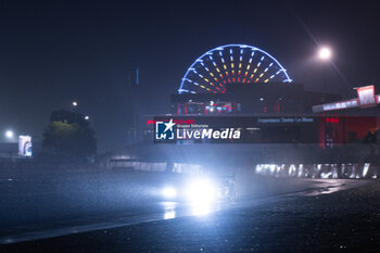 2024-06-16 - 04 JAMINET Mathieu (fra), NASR Felipe (bra), TANDY Nick (gbr), Porsche Penske Motorsport, Porsche 963 #04, Hypercar, action during the 2024 24 Hours of Le Mans, 4th round of the 2024 FIA World Endurance Championship, on the Circuit des 24 Heures du Mans, from June 15 to 16, 2024 in Le Mans, France - 24 HEURES DU MANS 2024 - RACE - ENDURANCE - MOTORS