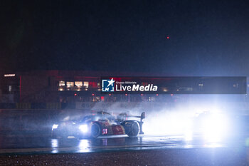 2024-06-16 - 11 VERNAY Jean-Karl (fra), SERRAVALLE Antonio (can), WATTANA BENNETT Carl (tha), Isotta Fraschini, Isotta Fraschini Tipo6-C #11, Hypercar, FIA WEC, action during the 2024 24 Hours of Le Mans, 4th round of the 2024 FIA World Endurance Championship, on the Circuit des 24 Heures du Mans, from June 15 to 16, 2024 in Le Mans, France - 24 HEURES DU MANS 2024 - RACE - ENDURANCE - MOTORS