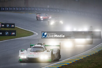 2024-06-16 - 99 TINCKNELL Harry (gbr), JANI Neel (swi), ANDLAUER Julien (fra), Proton Competition, Porsche 963 #99, Hypercar, FIA WEC, action during the 2024 24 Hours of Le Mans, 4th round of the 2024 FIA World Endurance Championship, on the Circuit des 24 Heures du Mans, from June 15 to 16, 2024 in Le Mans, France - 24 HEURES DU MANS 2024 - RACE - ENDURANCE - MOTORS