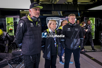 2024-06-16 - FINOT Jean-Marc (fra), Director of Stellantis Motorsport, portrait, JACKSON Linda (gbr), Peugeot Chief Executive Officer, portrait, during the 2024 24 Hours of Le Mans, 4th round of the 2024 FIA World Endurance Championship, on the Circuit des 24 Heures du Mans, from June 15 to 16, 2024 in Le Mans, France - 24 HEURES DU MANS 2024 - RACE - ENDURANCE - MOTORS