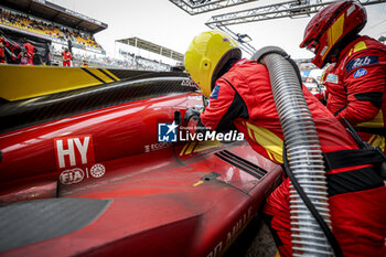 2024-06-16 - pitstop, arrêt aux stands, ravitaillement essence, refueling during the 2024 24 Hours of Le Mans, 4th round of the 2024 FIA World Endurance Championship, on the Circuit des 24 Heures du Mans, from June 15 to 16, 2024 in Le Mans, France - 24 HEURES DU MANS 2024 - RACE - ENDURANCE - MOTORS