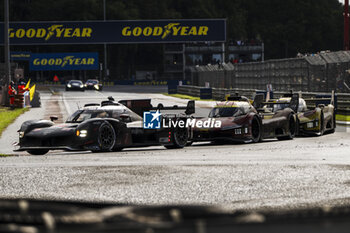 2024-06-16 - 07 LOPEZ José María (arg), KOBAYASHI Kamui (jpn), DE VRIES Nyck (nld), Toyota Gazoo Racing, Toyota GR010 - Hybrid #07, Hypercar, FIA WEC, 50 FUOCO Antonio (ita), MOLINA Miguel (spa), NIELSEN Nicklas (dnk), Ferrari AF Corse, Ferrari 499P #50, Hypercar, FIA WEC, 83 KUBICA Robert (pol), SHWARTZMAN Robert (isr), YE Yifei (chn), AF Corse, Ferrari 499P #83, Hypercar, FIA WEC, action during the 2024 24 Hours of Le Mans, 4th round of the 2024 FIA World Endurance Championship, on the Circuit des 24 Heures du Mans, from June 15 to 16, 2024 in Le Mans, France - 24 HEURES DU MANS 2024 - RACE - ENDURANCE - MOTORS