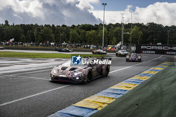 2024-06-16 - 65 SALES Rodrigo (usa), BECHE Mathias (swi), HUFFAKER Scott (usa), Panis Racing, Oreca 07 - Gibson #65, LMP2 PRO/AM, action during the 2024 24 Hours of Le Mans, 4th round of the 2024 FIA World Endurance Championship, on the Circuit des 24 Heures du Mans, from June 15 to 16, 2024 in Le Mans, France - 24 HEURES DU MANS 2024 - RACE - ENDURANCE - MOTORS