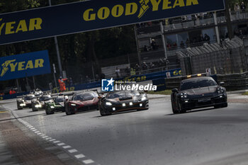 2024-06-16 - Safety car, 86 WAINWRIGHT Michael (gbr), SERRA Daniel (bra), PERA Riccardo (ita), GR Racing, Ferrari 296 LMGT3 #86, LM GT3, action during the 2024 24 Hours of Le Mans, 4th round of the 2024 FIA World Endurance Championship, on the Circuit des 24 Heures du Mans, from June 15 to 16, 2024 in Le Mans, France - 24 HEURES DU MANS 2024 - RACE - ENDURANCE - MOTORS