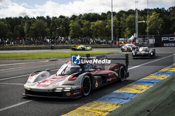 2024-06-16 - 06 ESTRE Kevin (fra), LOTTERER André (ger), VANTHOOR Laurens (bel), Porsche Penske Motorsport, Porsche 963 #06, Hypercar, FIA WEC, action during the 2024 24 Hours of Le Mans, 4th round of the 2024 FIA World Endurance Championship, on the Circuit des 24 Heures du Mans, from June 15 to 16, 2024 in Le Mans, France - 24 HEURES DU MANS 2024 - RACE - ENDURANCE - MOTORS