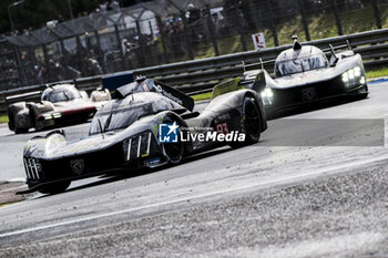 2024-06-16 - 93 VERGNE Jean-Eric (fra), JENSEN Mikkel (dnk), MULLER Nico (swi), Peugeot TotalEnergies, Peugeot 9x8 #93, Hypercar, FIA WEC, action during the 2024 24 Hours of Le Mans, 4th round of the 2024 FIA World Endurance Championship, on the Circuit des 24 Heures du Mans, from June 15 to 16, 2024 in Le Mans, France - 24 HEURES DU MANS 2024 - RACE - ENDURANCE - MOTORS