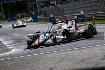 2024-06-16 - 10 CULLEN Ryan (gbr), PILET Patrick (fra), RICHELMI Stéphane (mco), Vector Sport, Oreca 07 - Gibson #10, LMP2, action during the 2024 24 Hours of Le Mans, 4th round of the 2024 FIA World Endurance Championship, on the Circuit des 24 Heures du Mans, from June 15 to 16, 2024 in Le Mans, France - 24 HEURES DU MANS 2024 - RACE - ENDURANCE - MOTORS