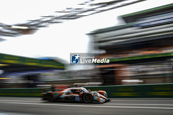 2024-06-16 - 33 MATTSCHULL Alexander (ger), BINDER René (aut), HORR Laurents (ger), DKR Engineering, Oreca 07 - Gibson #33, LMP2 PRO/AM, action, pitlane, during the 2024 24 Hours of Le Mans, 4th round of the 2024 FIA World Endurance Championship, on the Circuit des 24 Heures du Mans, from June 15 to 16, 2024 in Le Mans, France - 24 HEURES DU MANS 2024 - RACE - ENDURANCE - MOTORS