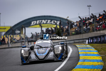 2024-06-16 - 37 FLUXA Lorenzo (spa), JAKOBSEN Malthe (dnk), MIYATA Ritomo (jpn), Cool Racing, Oreca 07 - Gibson #37, LMP2, action during the 2024 24 Hours of Le Mans, 4th round of the 2024 FIA World Endurance Championship, on the Circuit des 24 Heures du Mans, from June 15 to 16, 2024 in Le Mans, France - 24 HEURES DU MANS 2024 - RACE - ENDURANCE - MOTORS