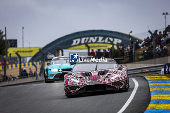 2024-06-16 - 85 BOVY Sarah (bel), FREY Rahel (swi), GATTING Michelle (dnk), Iron Dames, Lamborghini Huracan GT3 Evo2 #85, LM GT3, FIA WEC, action during the 2024 24 Hours of Le Mans, 4th round of the 2024 FIA World Endurance Championship, on the Circuit des 24 Heures du Mans, from June 15 to 16, 2024 in Le Mans, France - 24 HEURES DU MANS 2024 - RACE - ENDURANCE - MOTORS