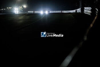 2024-06-16 - Ambiance de nuit, night illustration during the 2024 24 Hours of Le Mans, 4th round of the 2024 FIA World Endurance Championship, on the Circuit des 24 Heures du Mans, from June 15 to 16, 2024 in Le Mans, France - 24 HEURES DU MANS 2024 - RACE - ENDURANCE - MOTORS