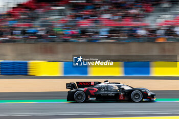 2024-06-16 - 08 BUEMI Sébastien (swi), HARTLEY Brendon (nzl), HIRAKAWA Ryo (jpn), Toyota Gazoo Racing, Toyota GR010 - Hybrid #08, Hypercar, FIA WEC, action during the 2024 24 Hours of Le Mans, 4th round of the 2024 FIA World Endurance Championship, on the Circuit des 24 Heures du Mans, from June 15 to 16, 2024 in Le Mans, France - 24 HEURES DU MANS 2024 - RACE - ENDURANCE - MOTORS