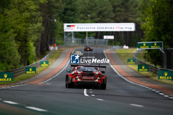 2024-06-16 - 31 FARFUS Augusto (bra), GELAEL Sean (ind), LEUNG Darren (gbr), Team WRT, BMW M4 GT3 #31, LM GT3, FIA WEC, action during the 2024 24 Hours of Le Mans, 4th round of the 2024 FIA World Endurance Championship, on the Circuit des 24 Heures du Mans, from June 15 to 16, 2024 in Le Mans, France - 24 HEURES DU MANS 2024 - RACE - ENDURANCE - MOTORS